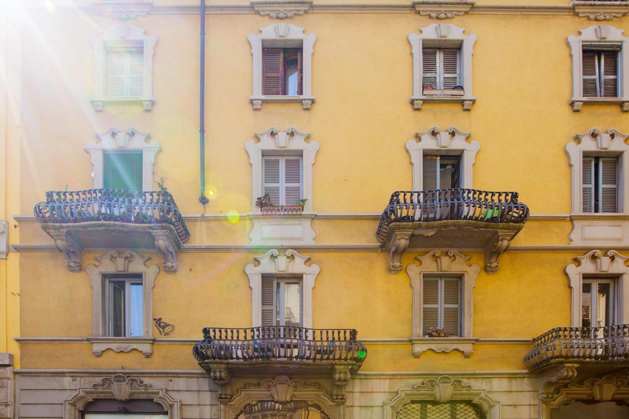 Silenziosa Casa Di Ringhiera - Porta Venezia *